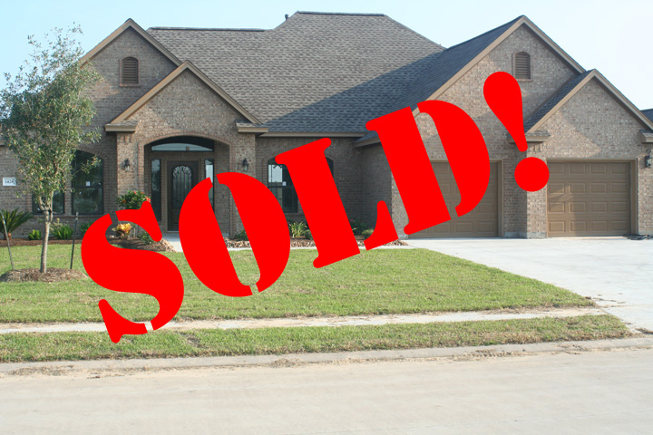1428 Blue Bonnet Lane Front